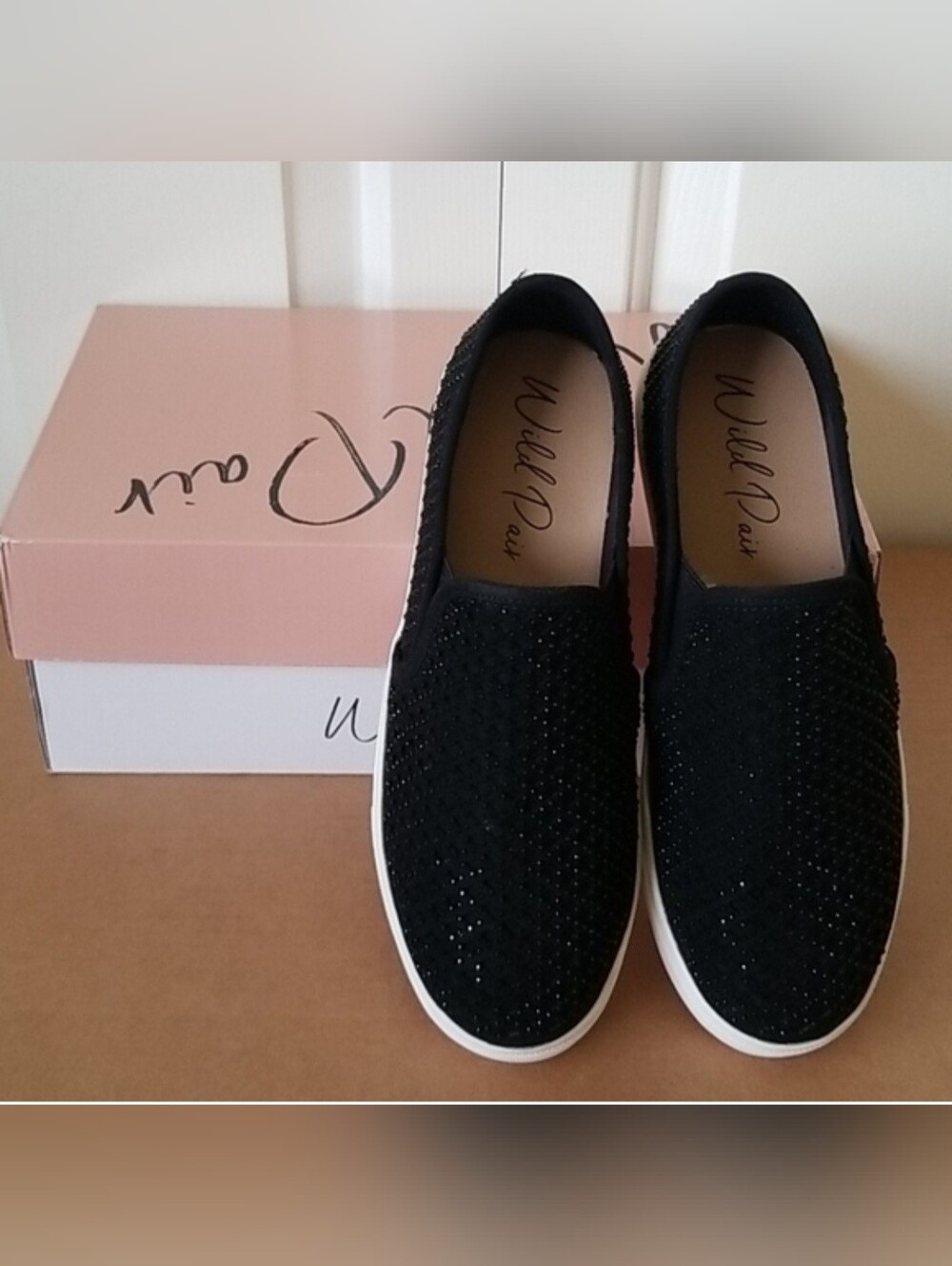 Wild Pair Eidyth Slip -On Sneakers